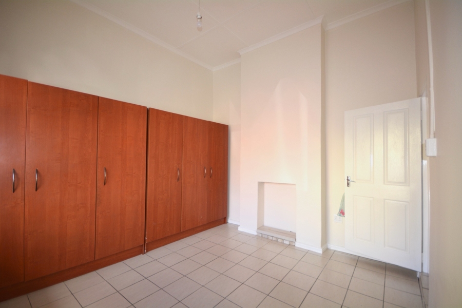 To Let 2 Bedroom Property for Rent in Walmer Estate Western Cape